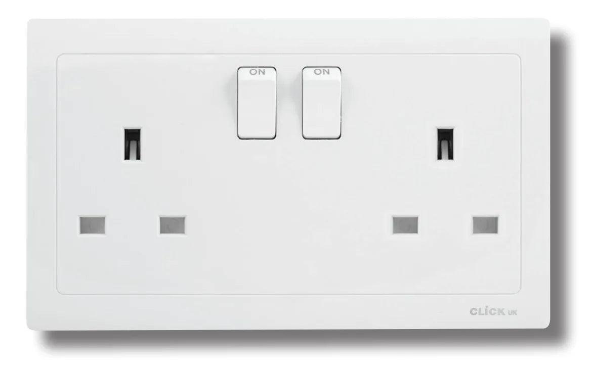 13A SWITCHED 2 GANG SOCKET WHITE