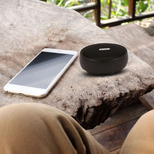 Portable Bluetooth Speaker Micro USB High End Cable 800mah Battery Black