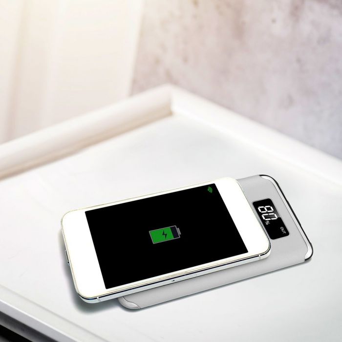 10000mAh POWER BANK WITH DISPLAY AND WIRELESS-WHITE